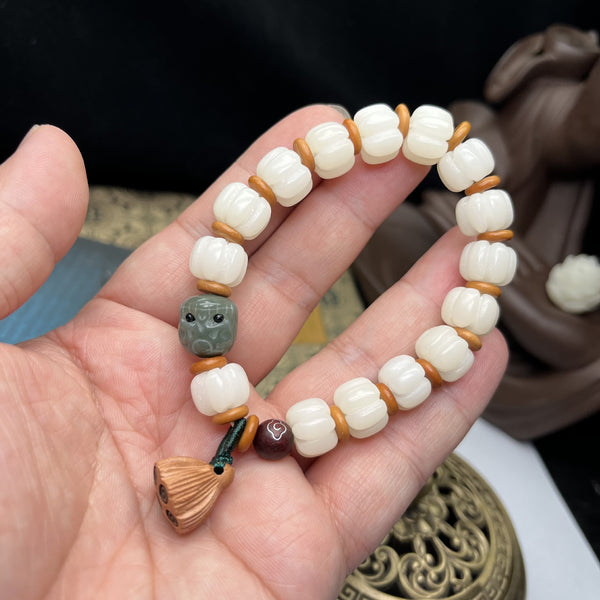 Buddhist Handcrafted White Bodhi Lotus Lucky Bracelet Bracelet INNERVIBER 4